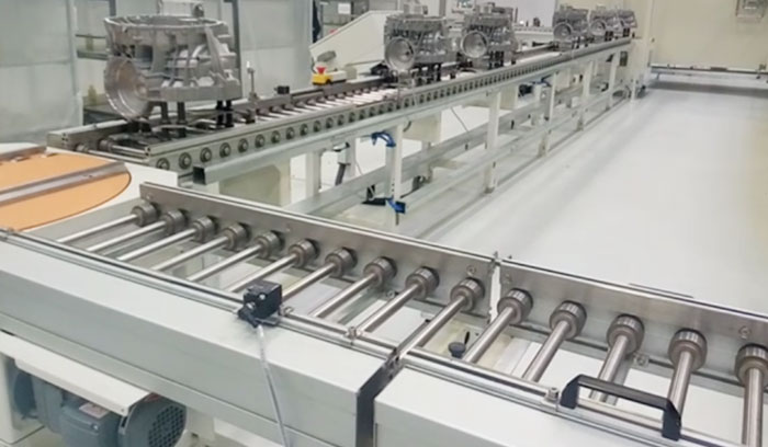 发动机重载辊道线